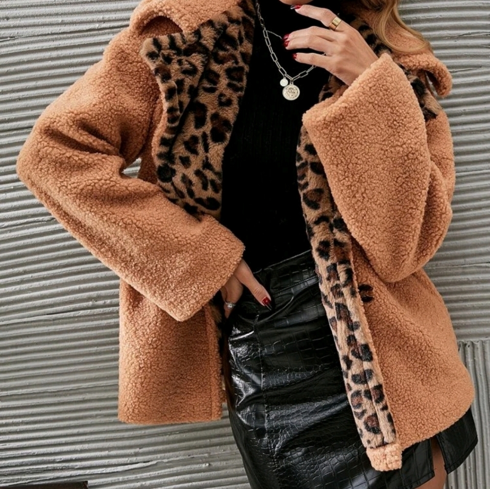 Leopard Print Double Button Teddy Coat - Picture 5 of 7